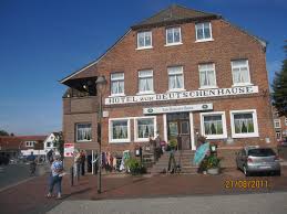 Deutsches haus ✆ +49 (0) 5652 / 2481. Deutsches Haus Im Nordseebad Carolinensiel Foto Bild Deutschland Europe Niedersachsen Bilder Auf Fotocommunity