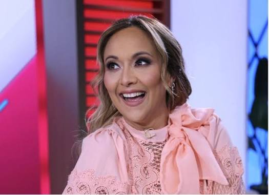 Exclusiva! El futuro de Verónica Bastos en Telemundo, ¿qué pasará con la  periodista en la cadena?. Todo en el link in bio 📸: Mezcalent