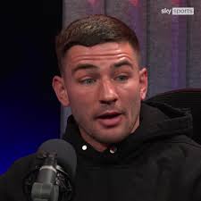 Opponent crashes celebrations before those Moses Jolly dance moves come out  😅🤣 #McCaskillPrice