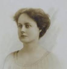 Beryl McLaughlin Awarded a Blue Plaque