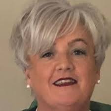 Lorraine Whitby's Instagram, Twitter & Facebook