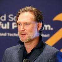 20+ "Damian Sutton" profiles