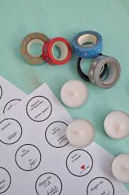 Diy Teelichter Mit Glucksbotschaft Freebie Mit Bildern Geschenke Zur Kommunion Kleine Geschenke Mini Geschenk