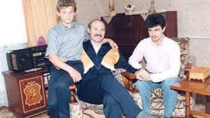 Александр лукашенко впервые победил на выборах президента беларуси. Synovya Lukashenko Viktor I Dmitrij Gde Rabotayut Dolzhnosti Semya Deti Irma Stream