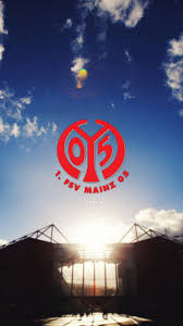 If you like watching german football league, then this wallpaper app definitely appeals to you. Doyneamic