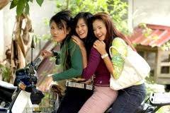 The movie begins when opie finds a letter from anizah saying that she wants to marry her boyfriend, fazley, and has buried her dreams to continue her studies in the uk. Dunia Baru The Movie Movie Release Showtimes Trailer Cinema Online