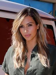 Kim Kardashian S Gorgeous Blonde Hair Tan Skin How To Tan Skin Blonde Hair Blonde Hair Brown Eyes Kim Kardashian Hair