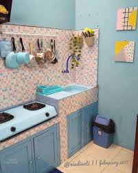 Seperti perkongsian oleh ana sakura melalui laman facebook kelab kaki deco, dia berkongsi tentang bagaimana hendak menghias atau deko dapur tanpa menggunakan kabinet. 30 Gambar Idea Hias Dapur Bajet Tanpa Kabinet Dapur Sangat Menarik Ilham Dekorasi