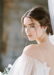 Pendientes florales de plata para boda con esmalte blanco, hermosos  pendientes de botón para novia, delicados accesorios de novia, pendientes  de flores de plata