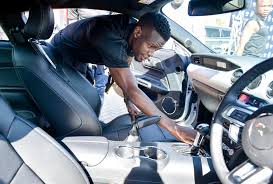 €875th.* jul 22, 1993 in bloemfontein, free state, south africa. Orlando Pirates Fc On Twitter Piratesdriveford Yes We Do Thank You Fordsouthafrica And Eaglecorner For Letting Us Test Drive These Beauties On Our Own Turf They Suit Us Don T