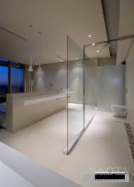 First Crescent Saota Luxus Ferienhaus Badezimmer Minimalistisch Wohnen