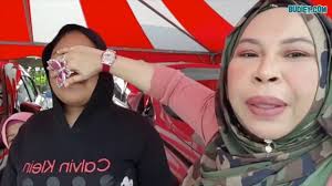Dari segi enjin, ford mustang shelby gt500 2020 dimuatkan dengan enjin v8 5.2 liter supercharged yang digabungkan bersama klac tujuh kelajuan dari tremec. Cik B Nak Kereta Mustang Dsv Beli Kereta Mercedes Youtube