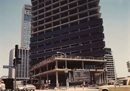 One Dallas Center Completed In 1979 I Guess I Took This Pic Sometime In 78 With Images Dallas County Dallas Skyscraper