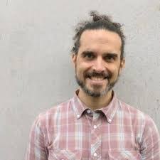 Daniel Twohig's Instagram, Twitter & Facebook