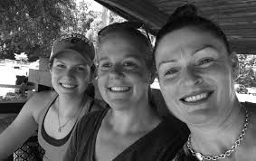 A Bi-Monthly Publication of the Potomac Valley Dressage Association •  NOV/DEC 2016 • Vol. 52, Issue 7