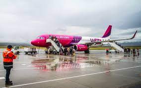 Our hotel and car rental providers have a wide selection of cheap hotels and car rental to make your trip complete. Wizz Air ZboarÄƒ Din August De La Sibiu Spre Milano Madrid Munchen È™i Nurnberg Eveniment Tribuna