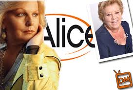 KATIA RICCIARELLI, LA NUOVA WILMA DE ANGELIS DI SKY: SARA' AL TIMONE DI  "OSPITE A SOPRESA"