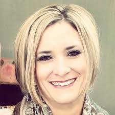 Amanda Wallick's Instagram, Twitter & Facebook