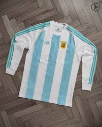 Adidas, sponsor del club, añade esta vez un patrón volviendo al yokohama f. Review Remera Icon Adidas De Argentina Marca De Gol