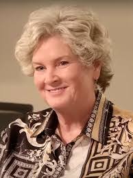 Summer Wiles's Instagram, Twitter & Facebook