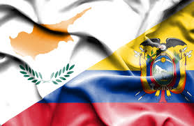 Sin embargo, esto no podrá ser posible. Ondeando La Bandera De Ecuador Y Peru Fotos Retratos Imagenes Y Fotografia De Archivo Libres De Derecho Image 54654092