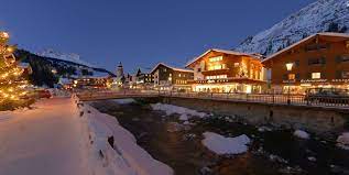 Book with confidence at orbitz! 360 Grad Panorama Fotos Von Lech Zurs Am Arlberg Im Sommer Winter Arlberg Insider
