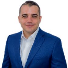 Real estate agents in zip code 33142