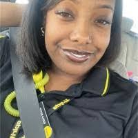 Kayla Winsor's Instagram, Twitter & Facebook