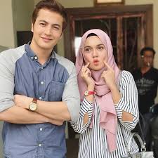 Sinopsis drama encik suami mat saleh celup slot dahlia tv3. Download Drama Encik Suami Mat Salih Celup