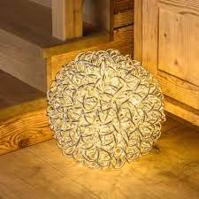 Checkliste für die anschaffung einer neuartigen kosteneffektiven leuchtkugel innen. Silberne Leuchtkugel O 40 Cm 100 Leds Warmweiss 3d Leuchtfiguren