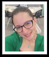 CENTERVILLE~ABINGTON COMMUNITY SCHOOLS Chickens and lizards and snakes. Oh  my!