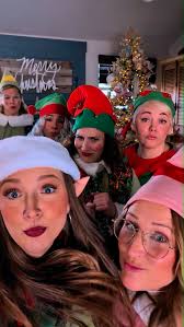 Heeyy yeahhhh.... Just groove'n 🤣 Inspired by my new favorite account  @nona_avantgardey ❤️ Elf edition. 🙌 Merry Christmas ya'll,  @watercolorsbybree , @jordanbreee , @hellowhimzy , @kimiwink , ...