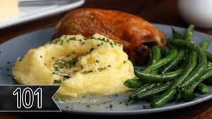 How To Make The Creamiest Mashed Potatoes Youtube Creamy Mash Creamy Mashed Potatoes Creamy Mashed Potatoes Recipe