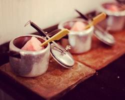 Kulfi-wallah, Connaught Place, Delhi