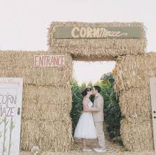 Make your wedding look more expensive by following these savvy tips! 26 Photos That Will Inspire You To Have A Country Wedding Best Country Wedding Ideas