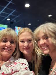 Childhood 90s TV shows and movies