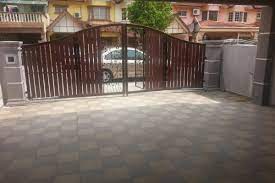 Both men, who were involved in the cruel act which led to a stray pregnant cat being killed. Taman Gombak Ria For Sale In Gombak Propsocial