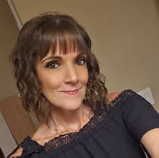 Who can recommend a honest hair stylist in Hudson area?