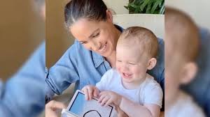 The official home of archie, betty, veronica, jughead, reggie, and more! This Video Of Meghan Markle Reading To Baby Archie On His Birthday Is The Sweetest