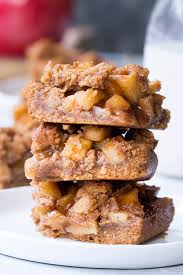 I never knew gluten and dairy free tasted so good! Apple Pie Bars Paleo Vegan The Paleo Running Momma