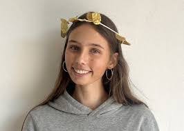 Roxie Hall's Instagram, Twitter & Facebook