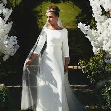 Voici une sélection de 10 robes à porter pour le brunch. Les Plus Belles Collections De Robes De Mariee Pour Un Mariage En 2021