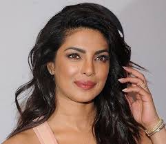 Priyanka Chopra Wore Hour Glass Cosmetics Rouge Liquid Lipstick In Muse With A Clear Chanel Lip Gloss Priyanka Chopra Chanel Lip Gloss Priyanka Chopra Lipstick