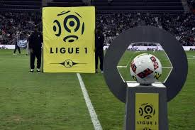 After having some problems in my left foot for a while, i have decided to do a small procedure on it. Football A Qui Appartient Votre Club De Ligue 1 Prefere