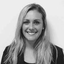 Stephanie Azua's Instagram, Twitter & Facebook