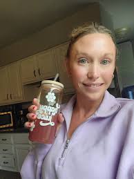 Your sign to try Happy Juice just dropped 💧🍉 BOGO 50% off + a free Amare  cup? YES please. 🙌🏻 If you've been watching me talk about gut health,  energy, mood, or