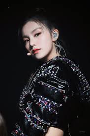 Lu On Twitter Itzy Girl Kpop