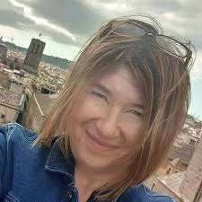 Elizabeth Dee (@1LizDee1)