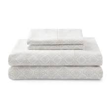 1 fitted sheet, 1 pillowcase, 1 flat sheet. Better Homes Gardens 400 Thread Count Hygro Cotton Performance Bedding Sheet Set Queen Medallion Ivory Walmart Com Walmart Com