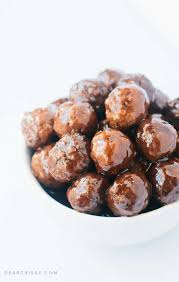 Today's meatballs can be made with tomato sauce in the italian and spanish traditions or cream sauce in the swedish tradition. Crock Pot Meatballs Recipe Grape Jelly Bbq 3 Ingredients